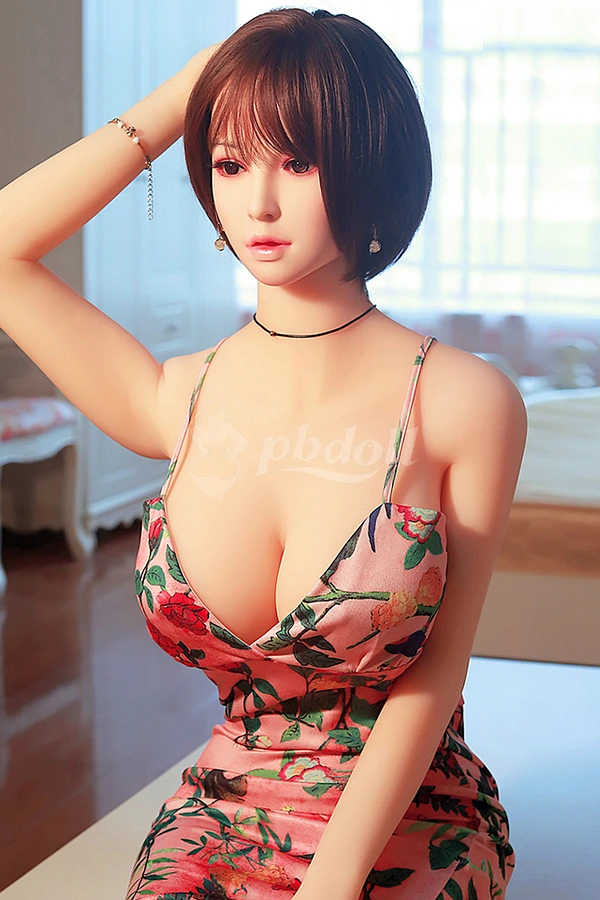 SY Doll 5'5