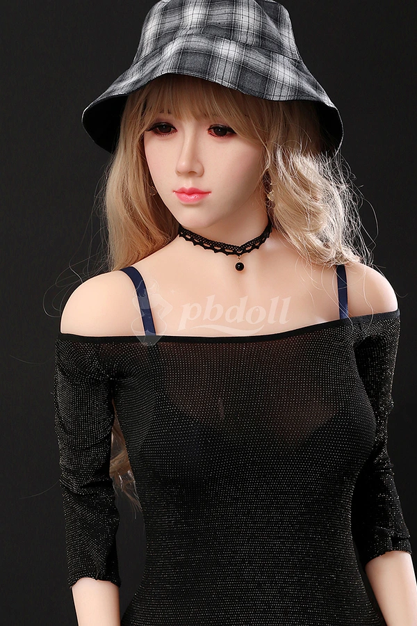 SY Doll H+ 5'5