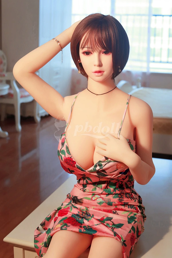 SY Doll 5'5
