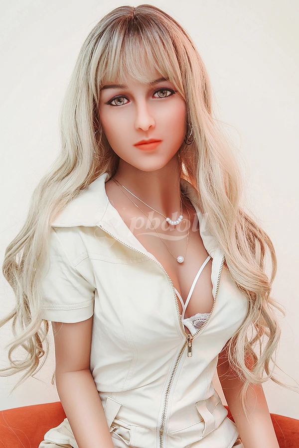 SY Doll 5'5