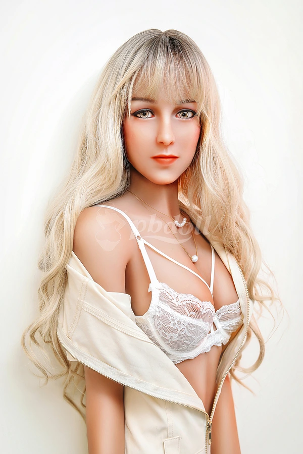 SY Doll 5'5