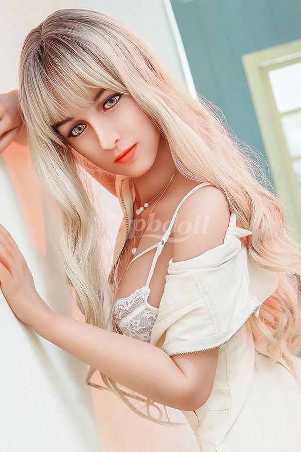 SY Doll 5'5