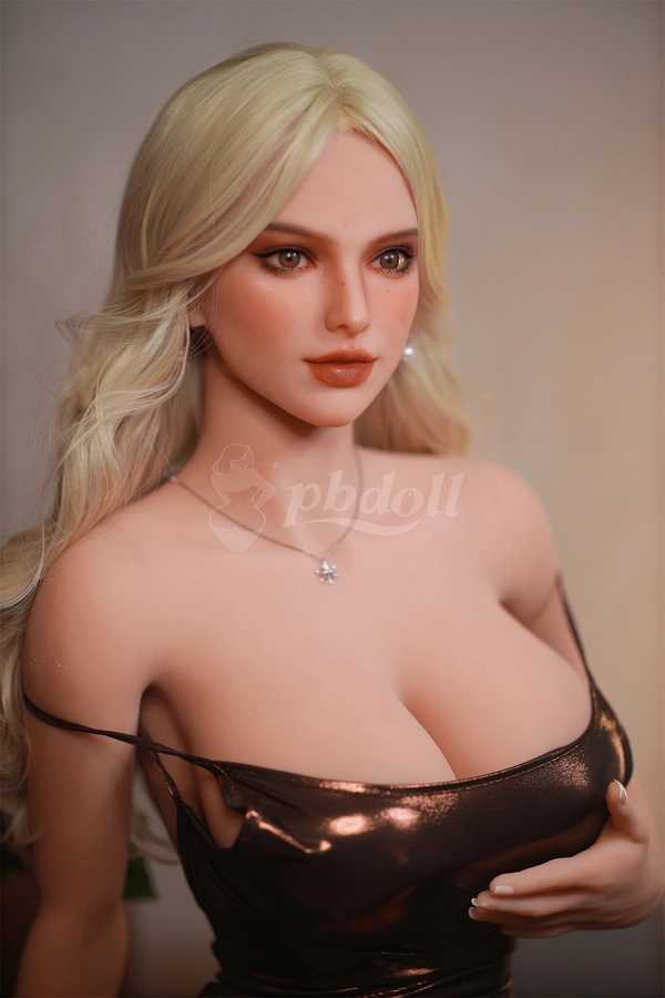 Fire Doll 166cm / 5'5