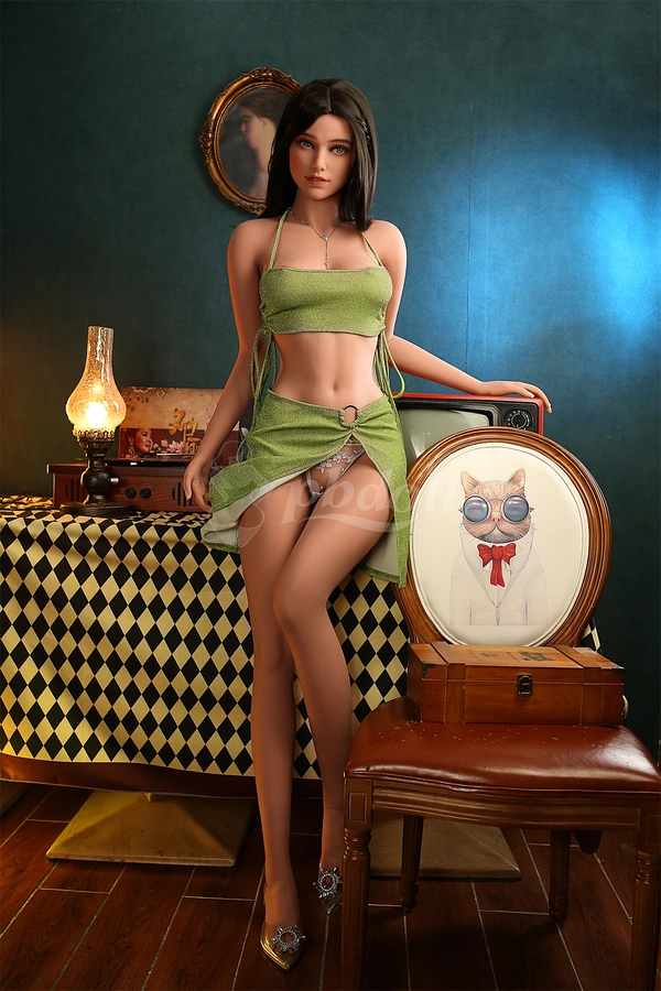 Fire Doll 166cm / 5'5