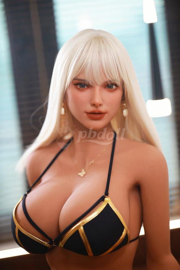 Fire Doll 166cm / 5'5