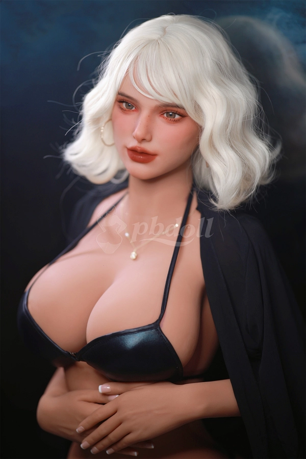 Fire Doll 166cm / 5'5