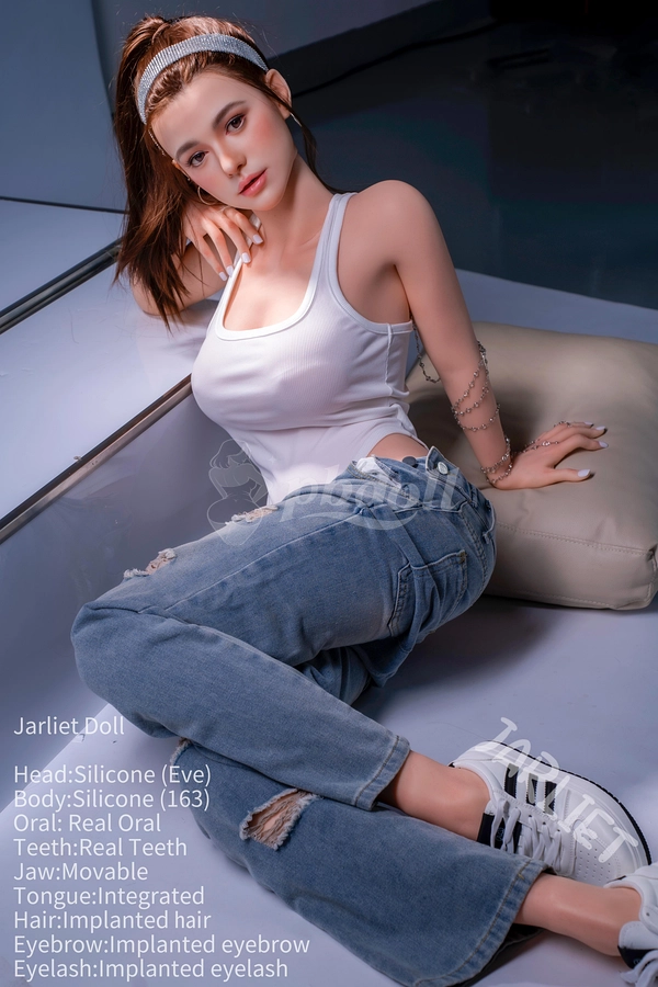 Jarliet Doll Eve 163cm/5'4
