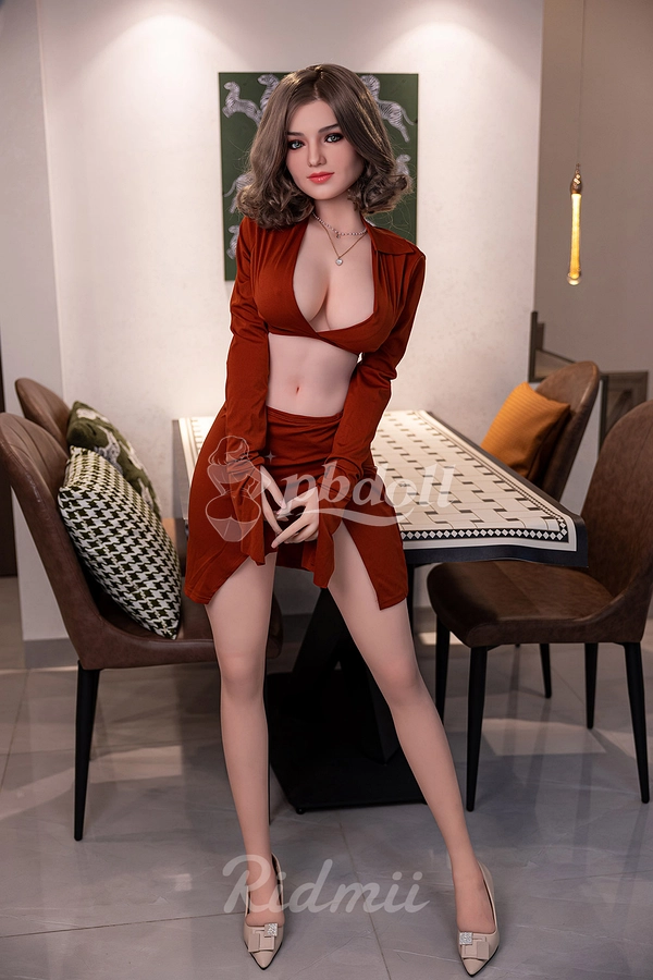 163cm G-Cup Hybrid Sex Doll – Silicone Head & TPE Body, Ash Brown Bob in Rust Two-Piece | Ridmii Krista